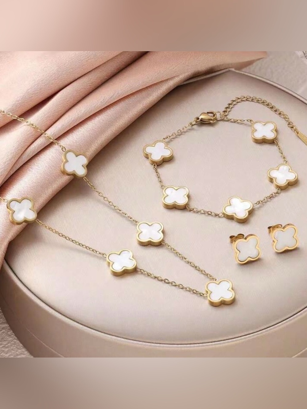 Kohl's Gold and White Clover Necklace, Bracelet & Stud Earrings Set